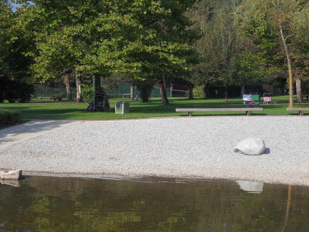 Ferienwohnungen K+M+B Am Ossiacher See - Sandro 博登斯多夫 外观 照片